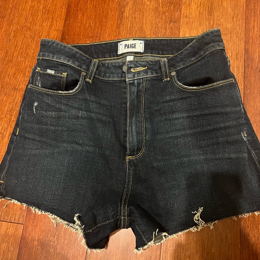 Paige denim shorts - dark wash